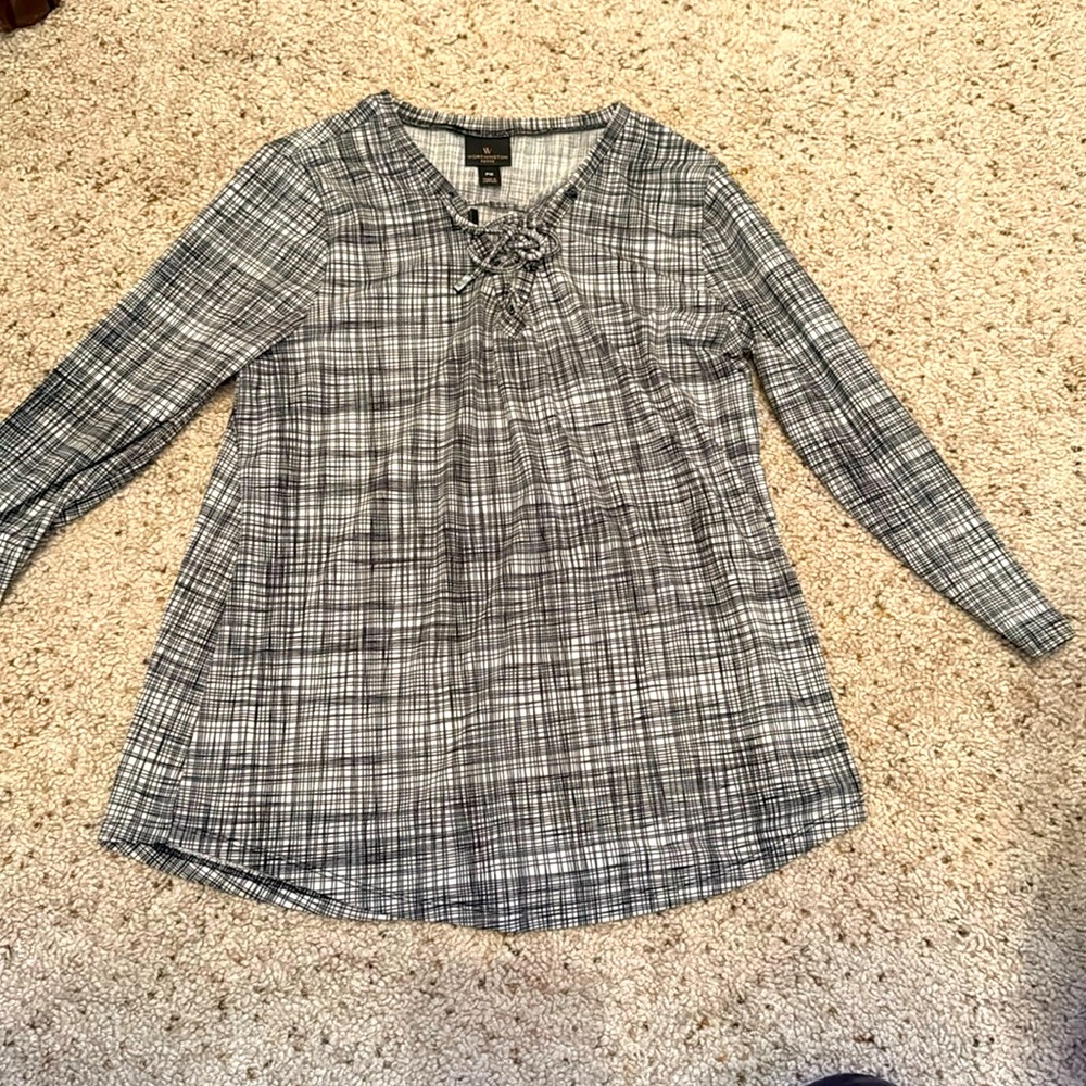 Women’s comfortable top for work